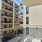 Astoria Mamaia Nord * ナボダリ
