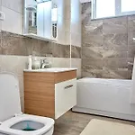 アパート Astoria Mamaia Nord ナボダリ