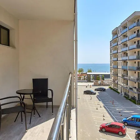 Astoria Mamaia Nord ナボダリ
