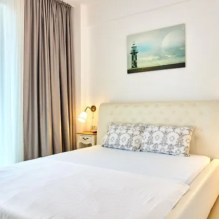 Astoria Apartment