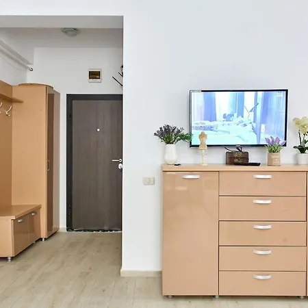 Astoria Apartment