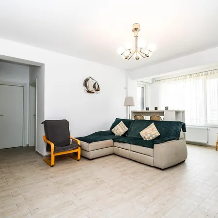 Astoria Apartment *